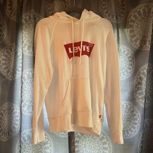 White Levi sweatshirt. Light weight material
